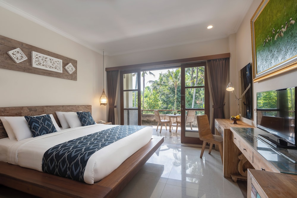 PREMIER, GARDEN VIEW