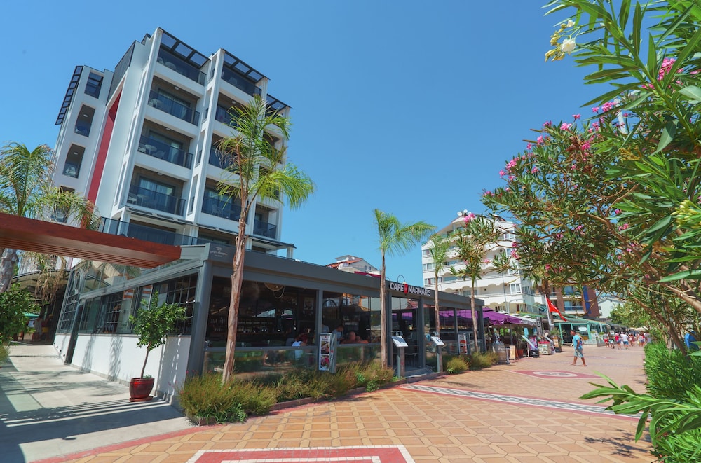 Marmaris Natalie's Beach Hotel photo5