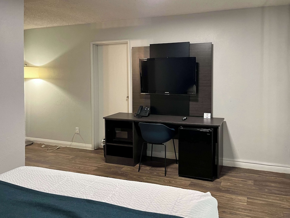 Motel6 Las Vegas, NV - Downtown Fremont St 22/31