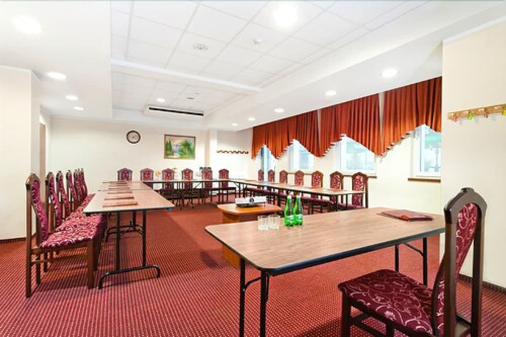 Hotel Jasek 16/27