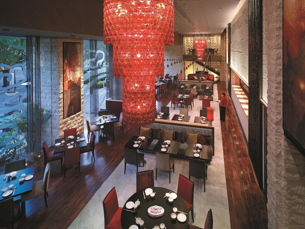 Futian Shangri-La Shenzhen 58/70