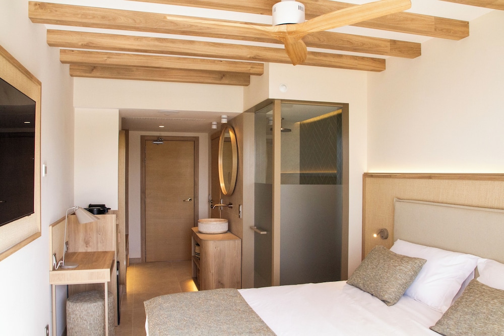 Iberostar Selection Es Trenc 18/56