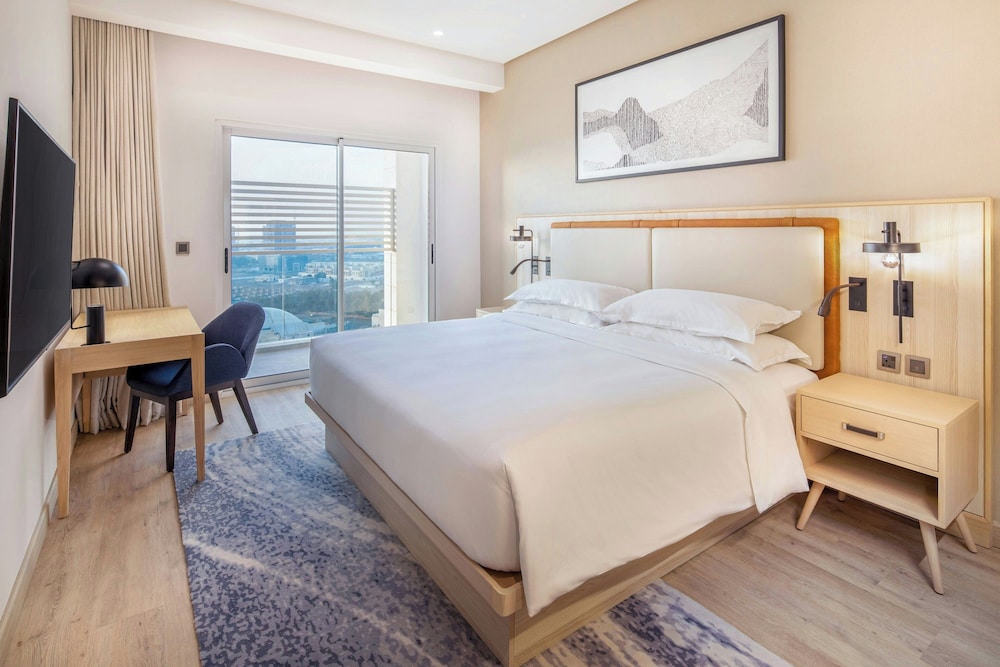 فور بوينتس شيراتون كورنيش جدة(Four Points by Sheraton Jeddah Corniche) 14/50