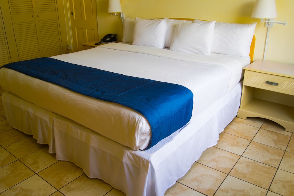 Siesta Hotel 30/75