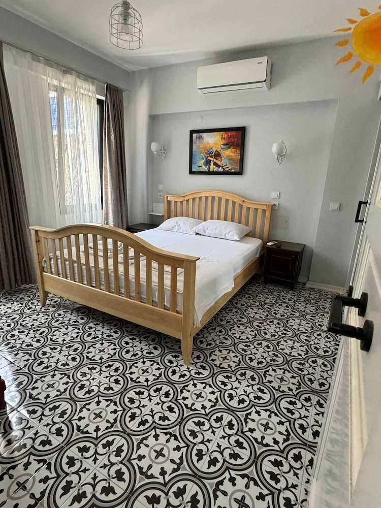 Alada Garden Bozcaada 6/32