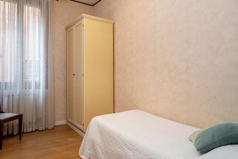 2 Bedrooms, Apartment, 1 Queen and 1 Single Bed, Lagoon View, Annex، Corte Nova 5/10
