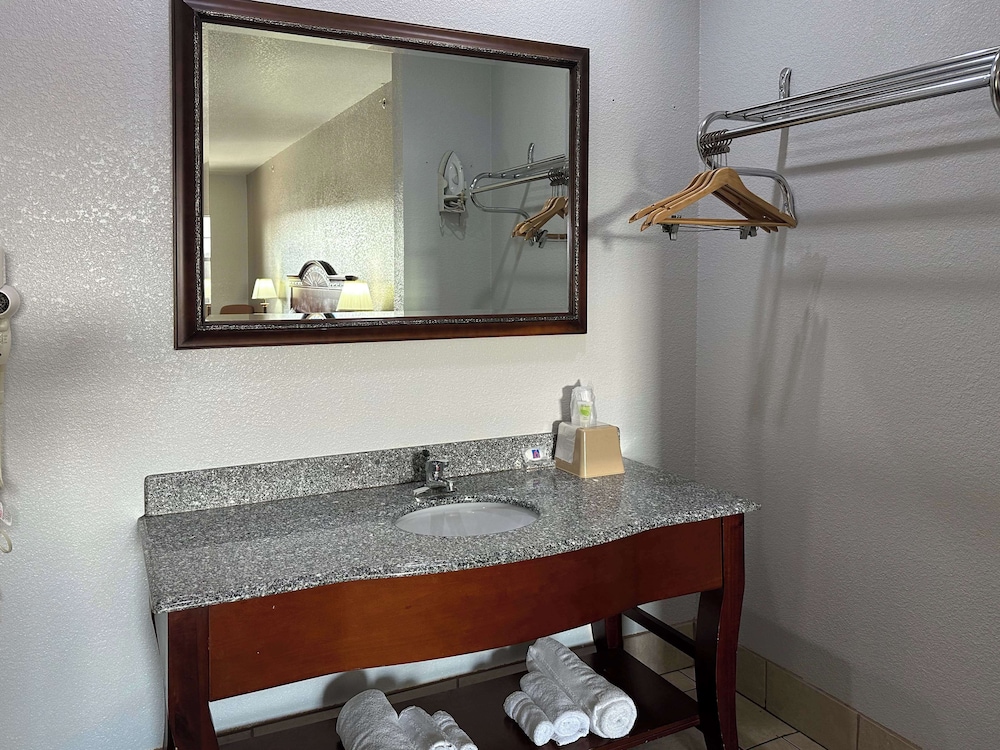 Motel6 Atoka, OK 54/54