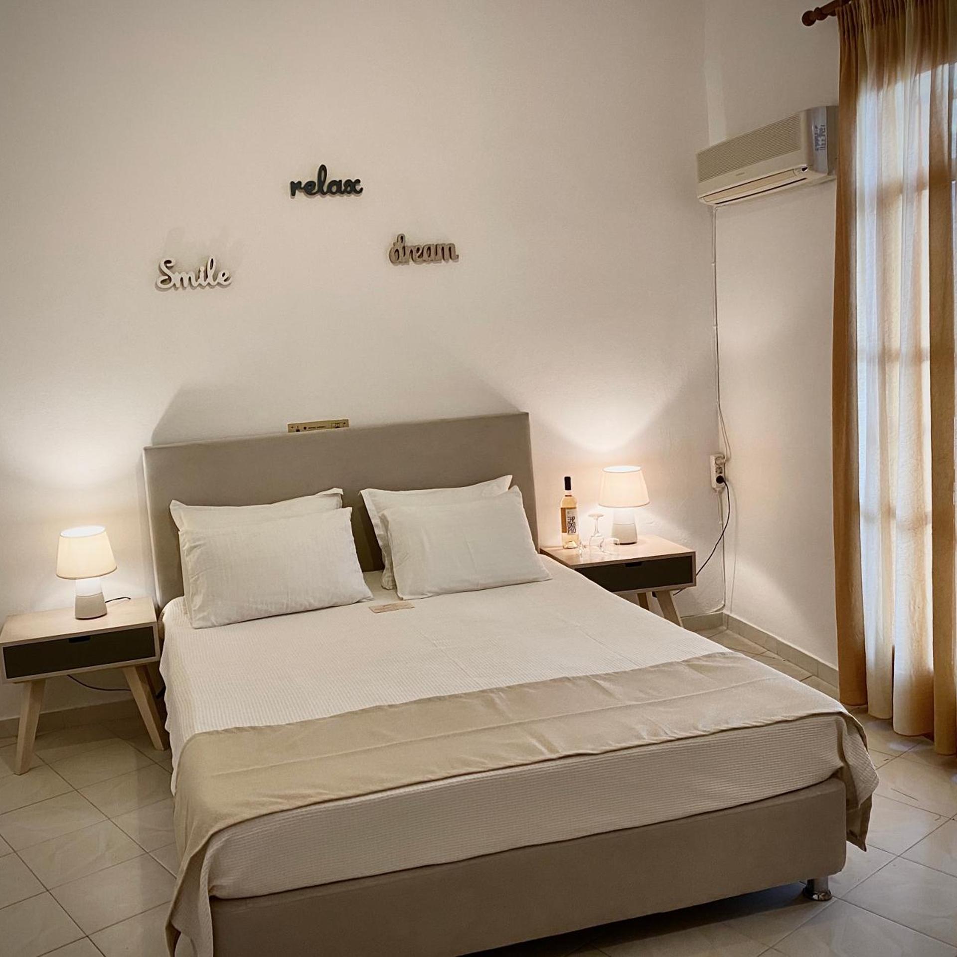 ASTERI(STAR)HOTEL 8/53