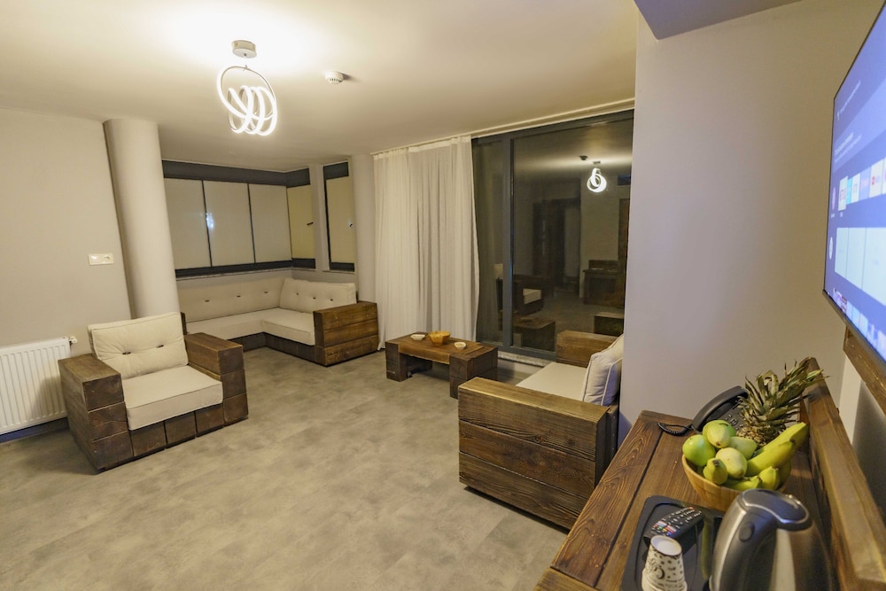 MacarTasi hotel 25/50