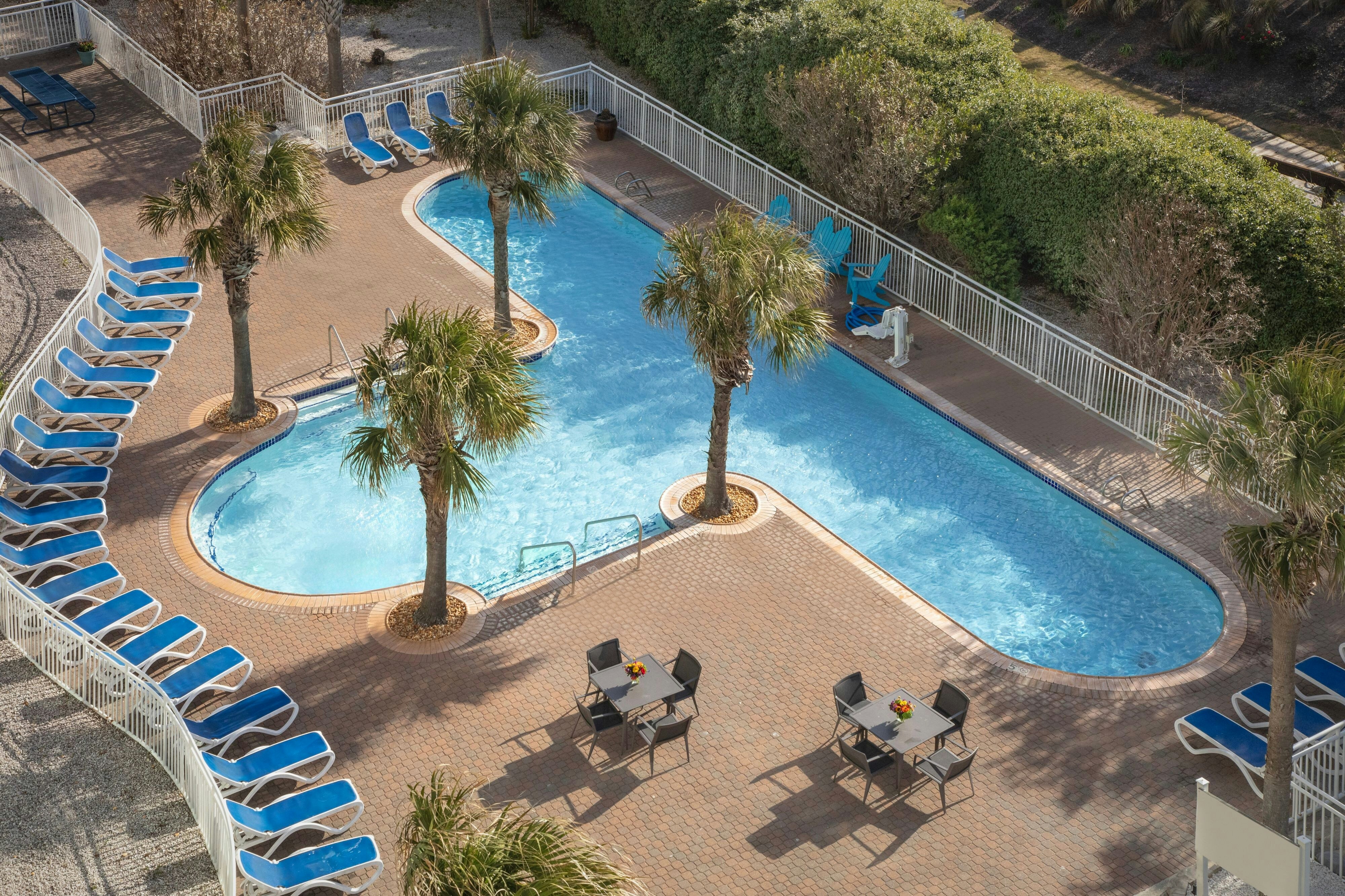 Courtyard By Marriott Carolina Beach 42/44