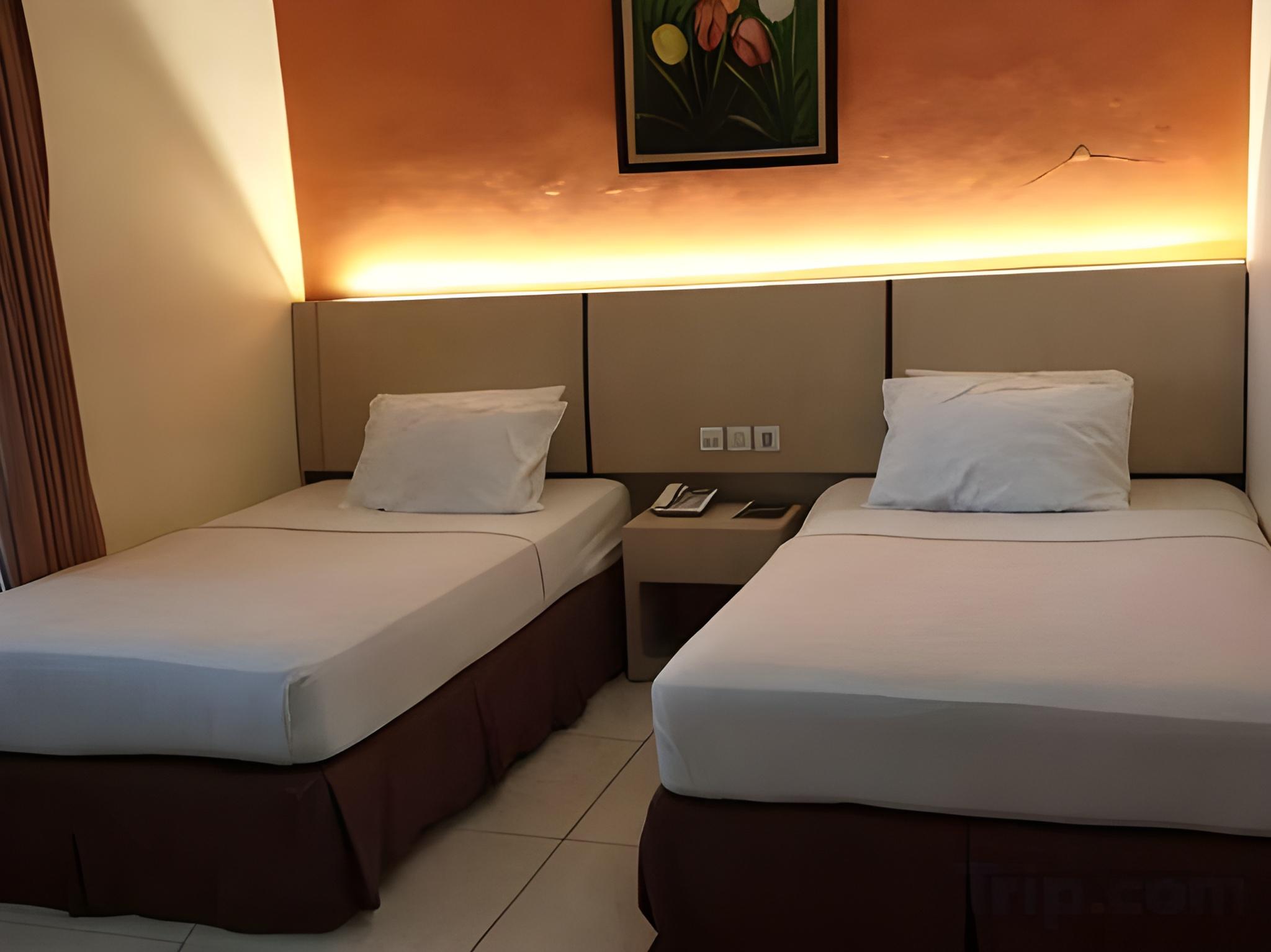 New Siliwangi Hotel Restaurant 6/25