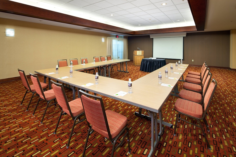 Courtyard By Marriott Old Pasadena 40/41