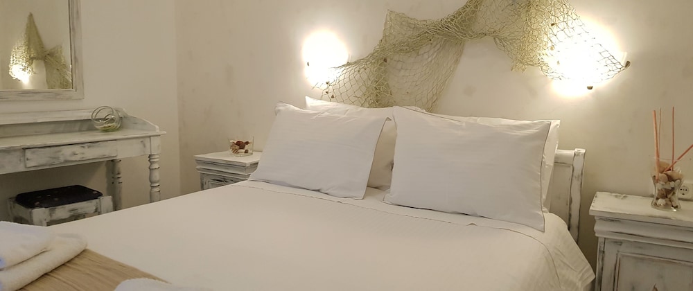 Paros Paradise Apartments 65/65
