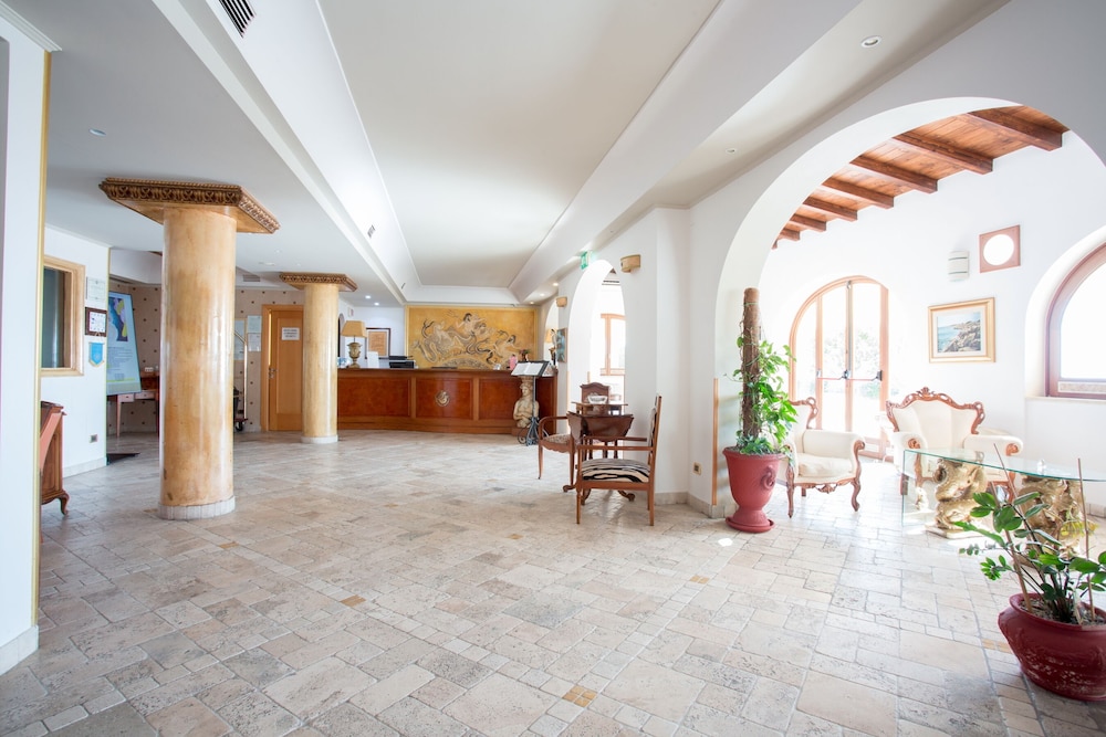 lobby