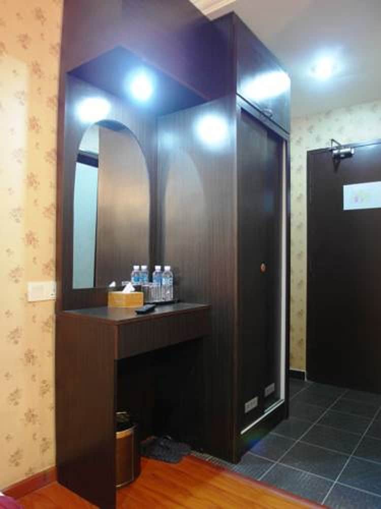 Classic Kinabalu Hotel 26/26
