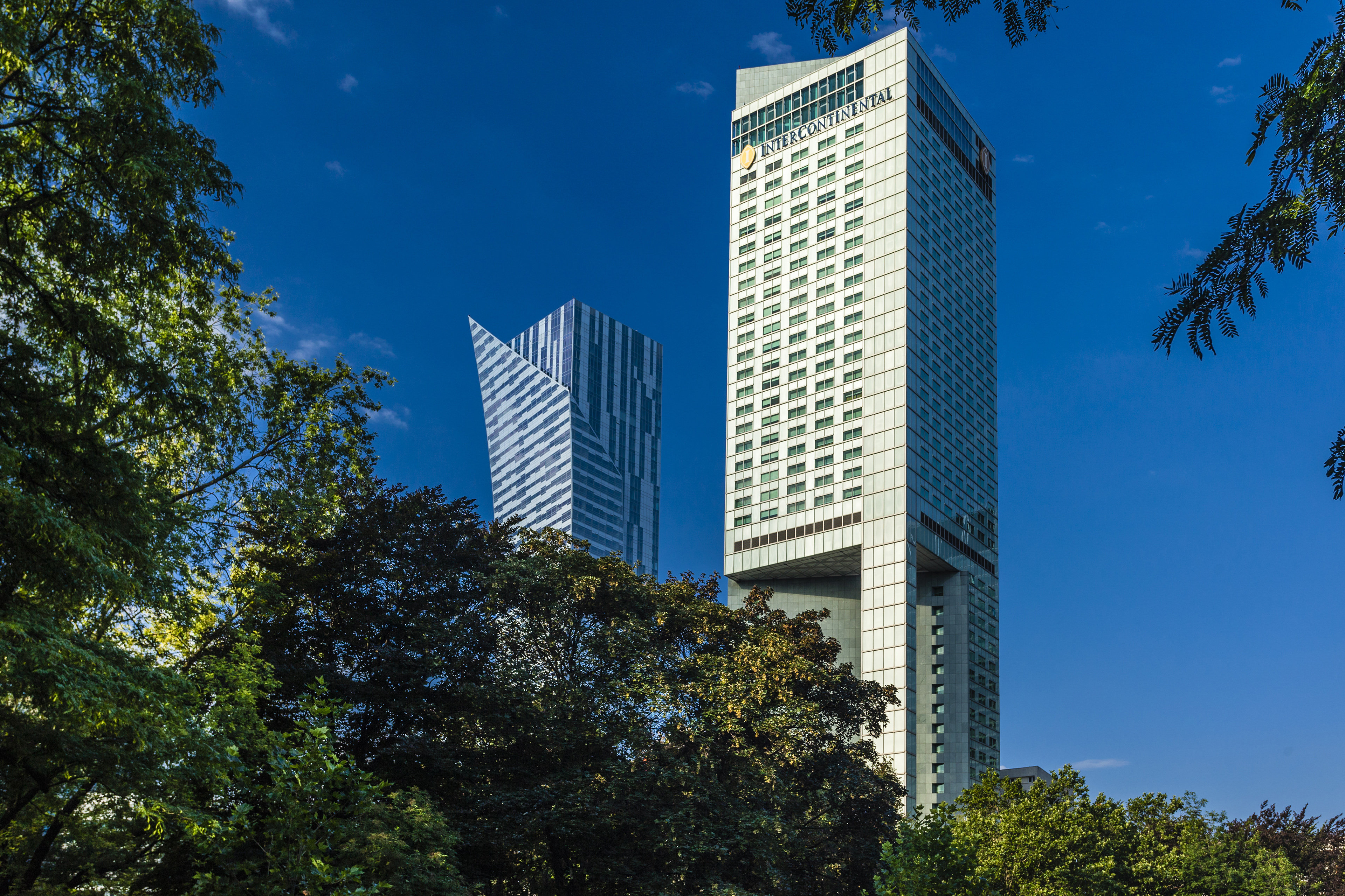 Intercontinental Warsaw 2/81
