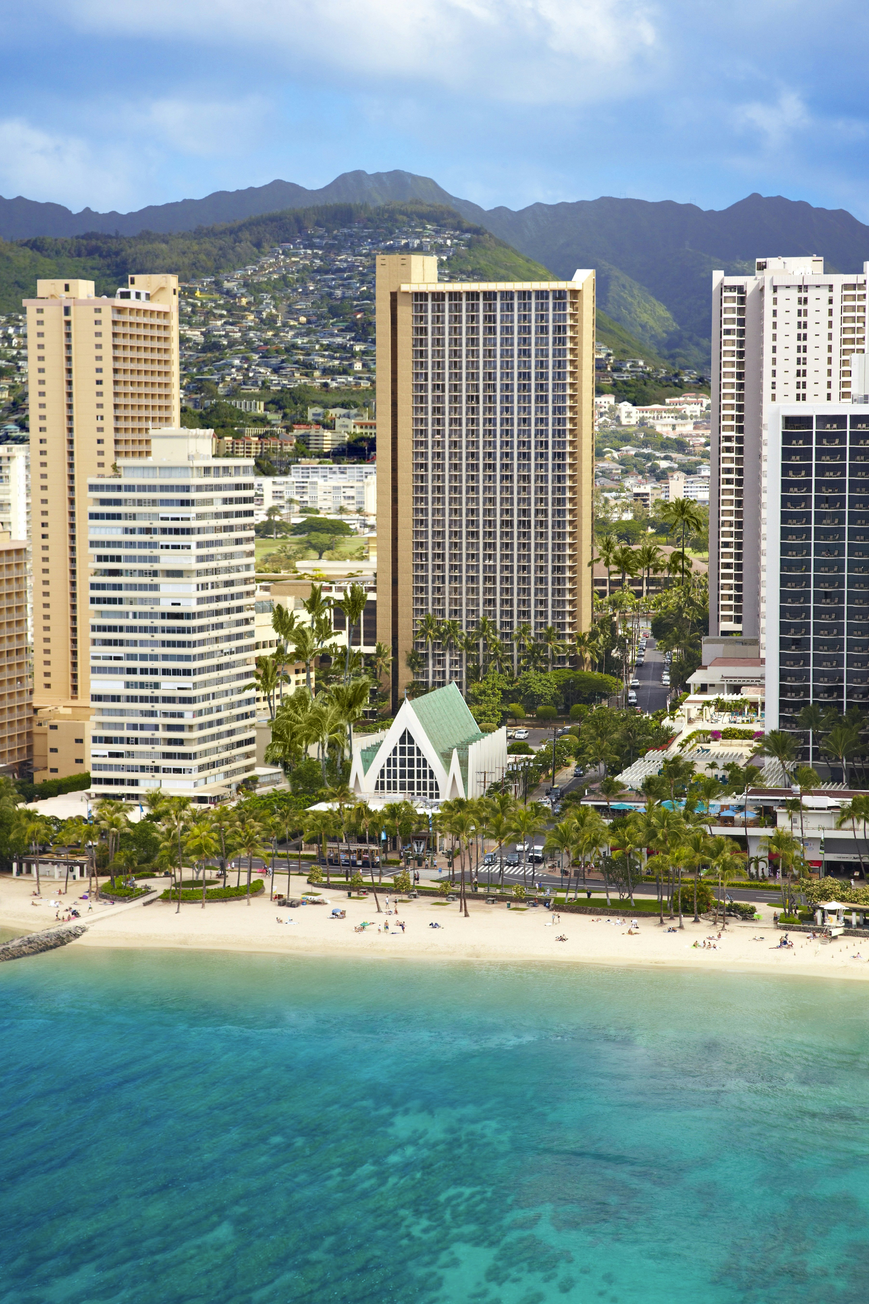 Hilton Waikiki Beach Resort & Spa 49/50