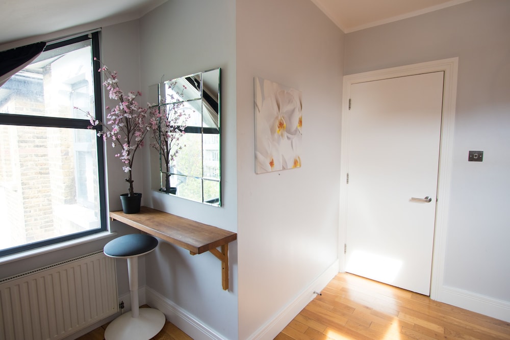 Westciti Croydon Serviced Apartments 49/50