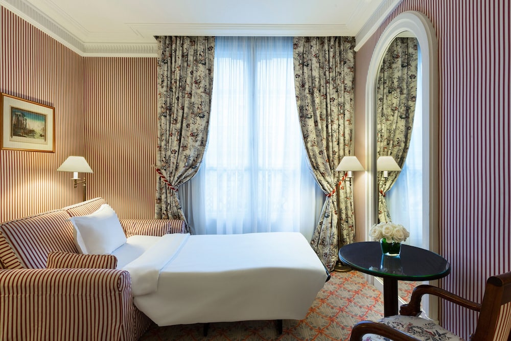 Le Dokhan's, Paris Arc de Triomphe, a Tribute Portfolio Hotel 11/37