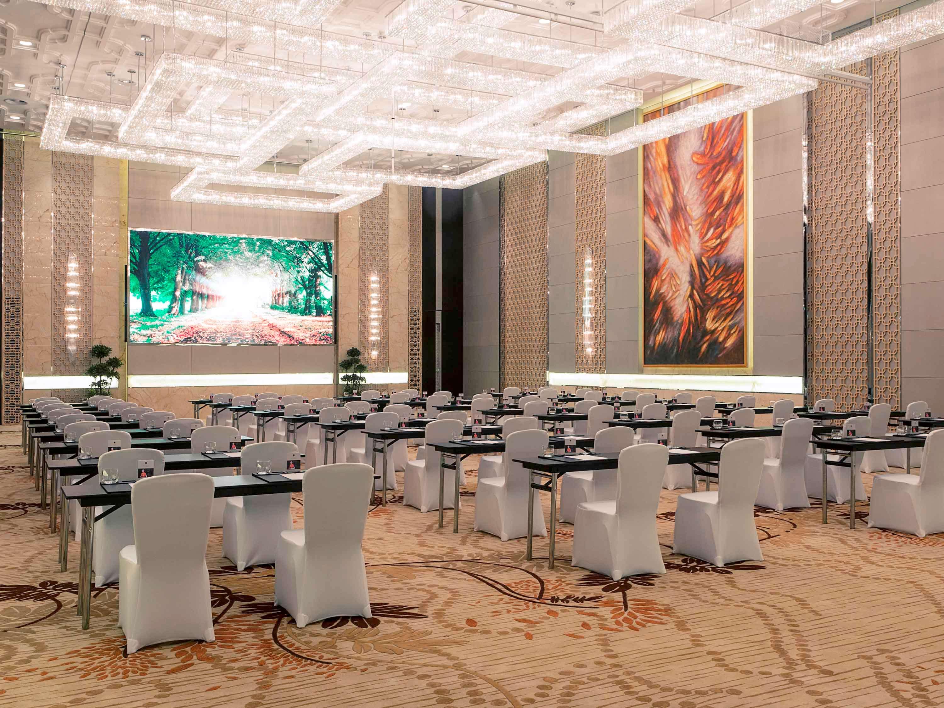 Beijing Oriental Mingyue Hotel 57/67