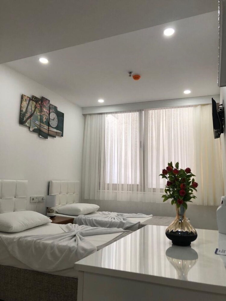 Beyhan Hotel 38/56