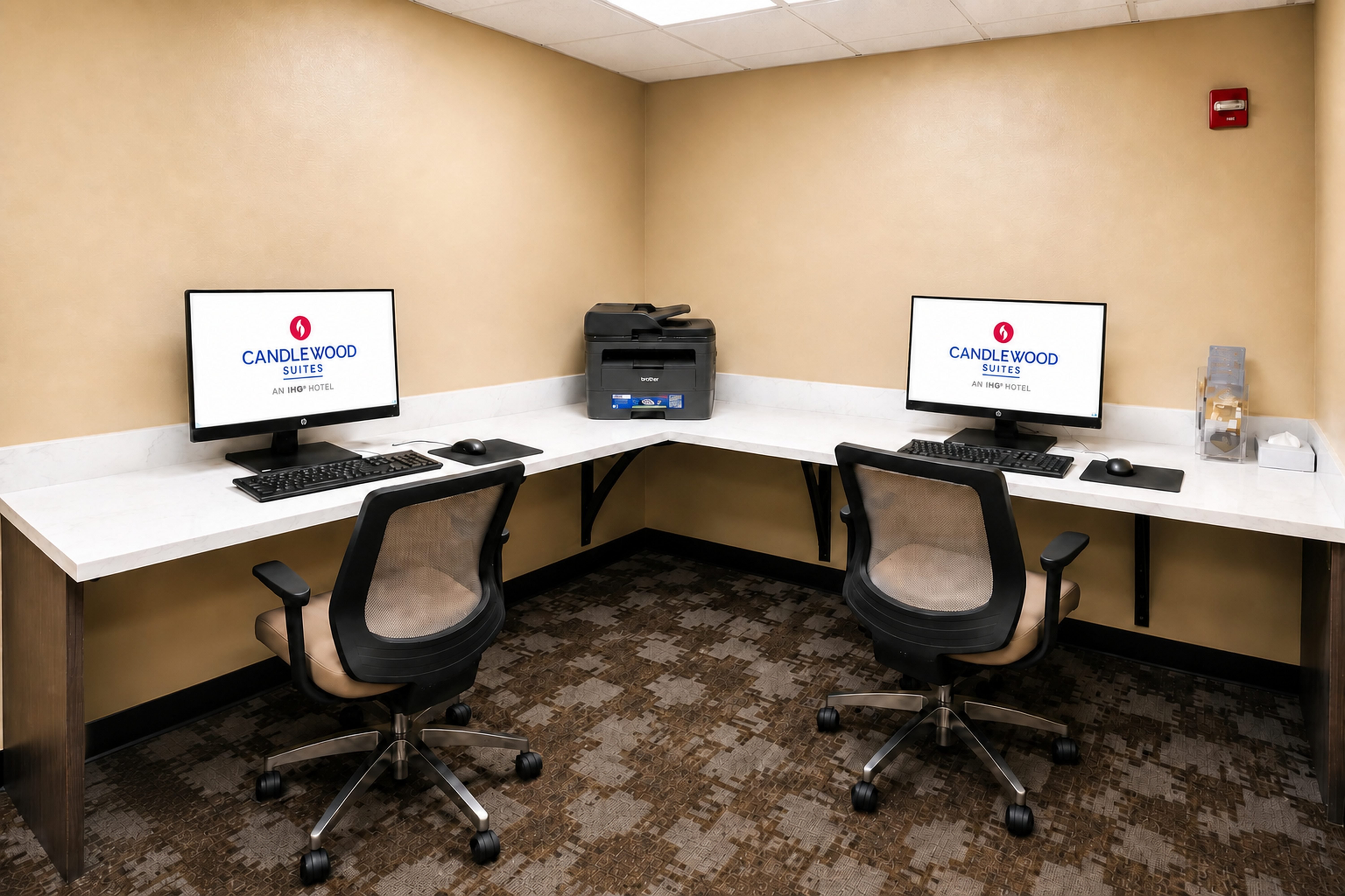 Candlewood Suites Pearl 49/59