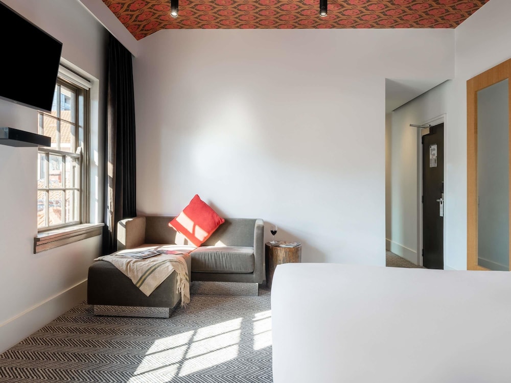 Peppers Gallery Hotel 26/77