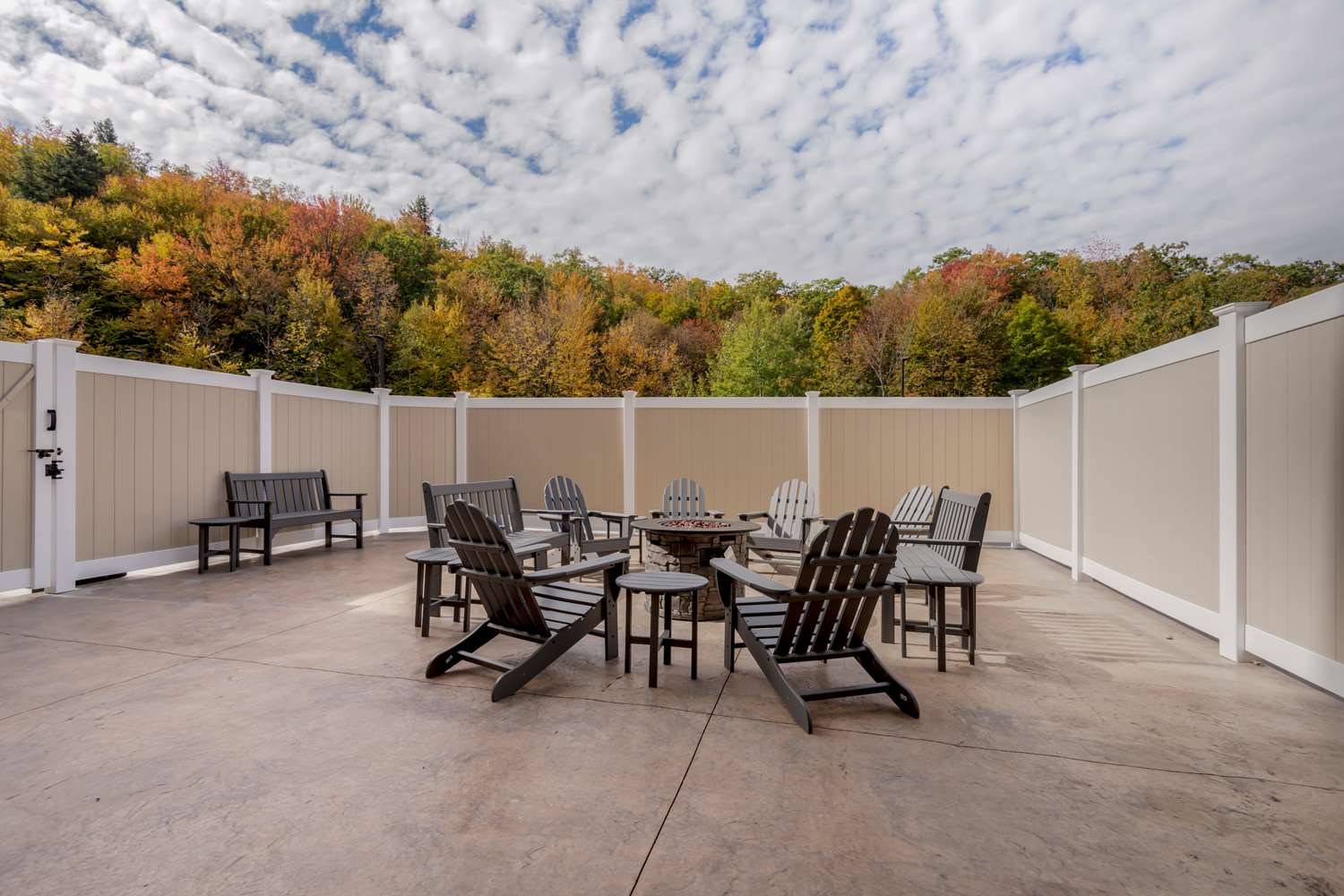 Best Western Plus Rumford Falls 12/20