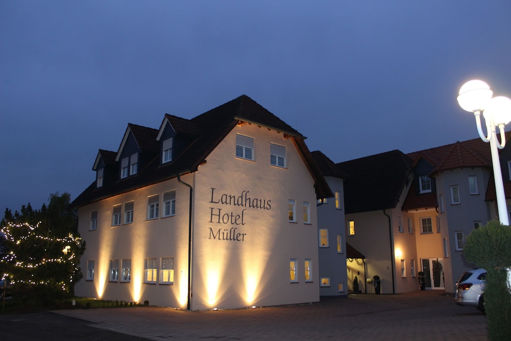 Landhaus Hotel Müller 2/44