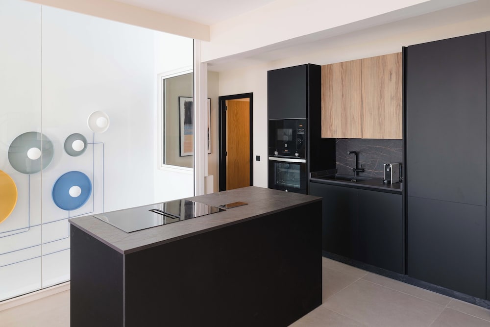 Blue Marina Suites 2/43