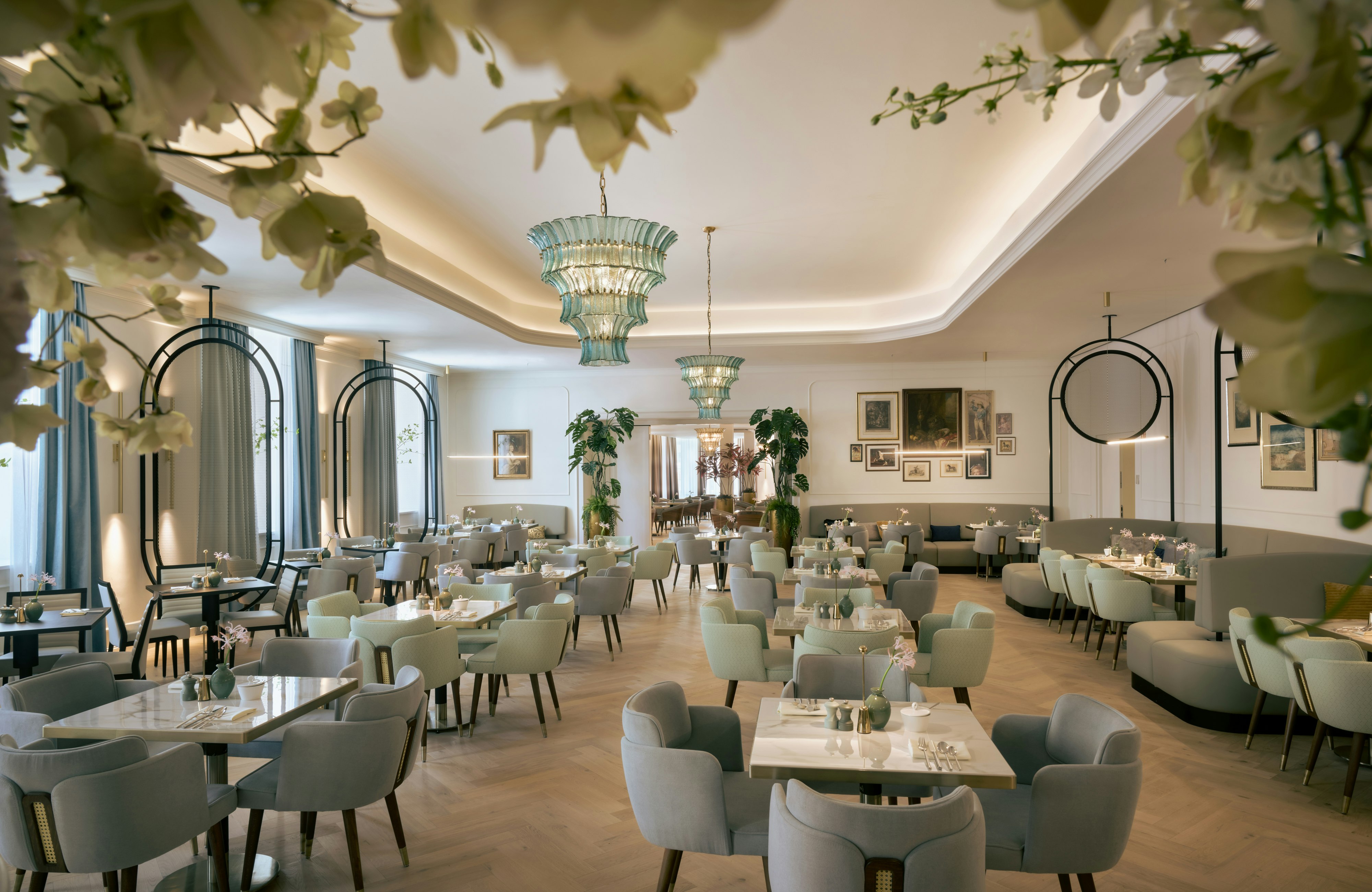 Radisson Blu Badischer Hof Hotel 44/50
