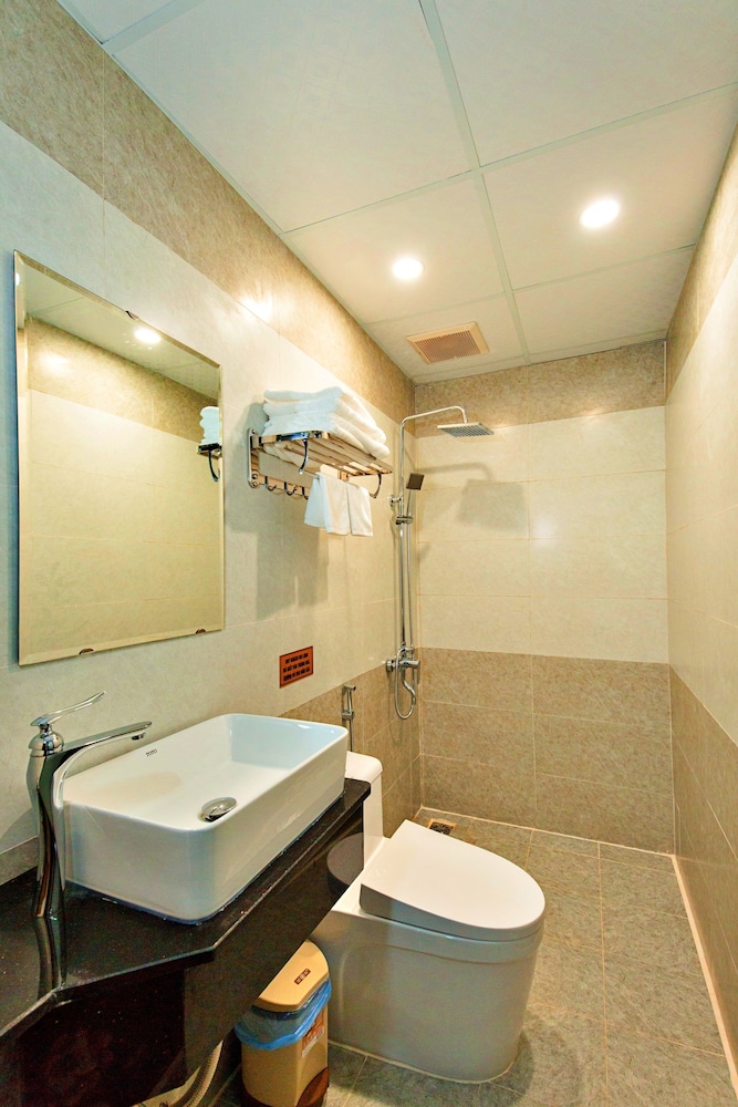 HANZ Pho Hoa Hotel 22/23