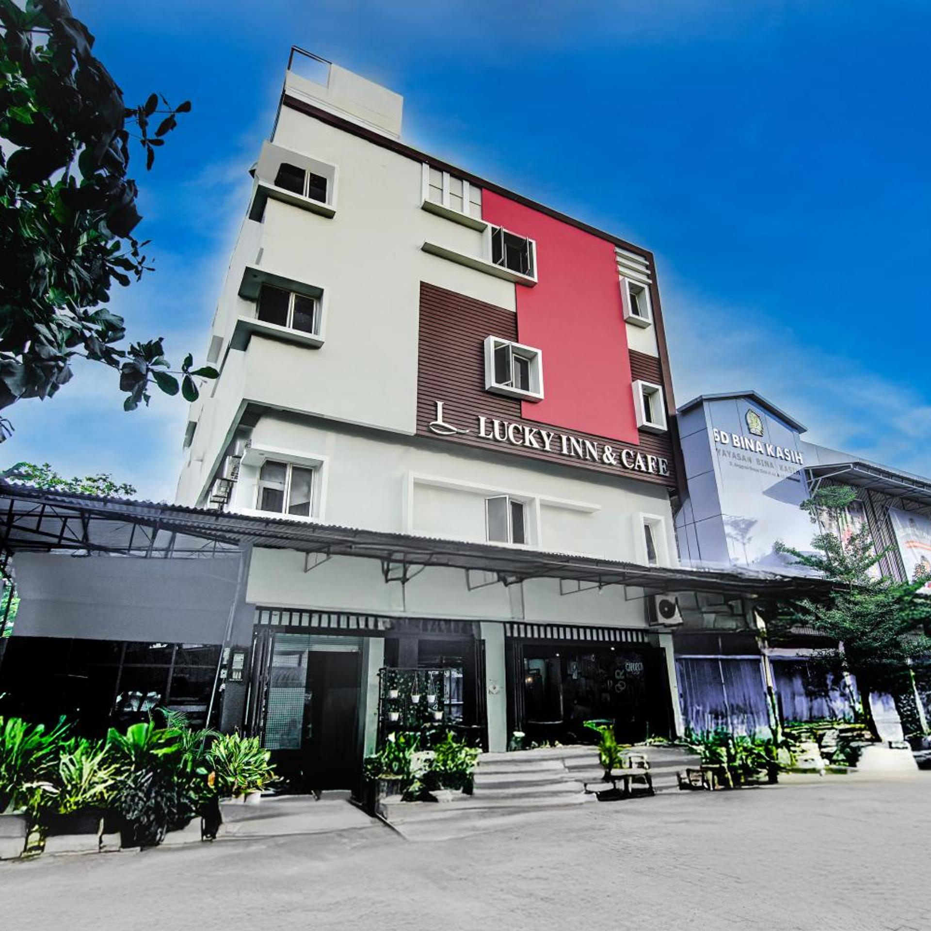 Hotel O Makassar near Mall Panakukang formerly Hotel Lucky Inn Makassar 6/44