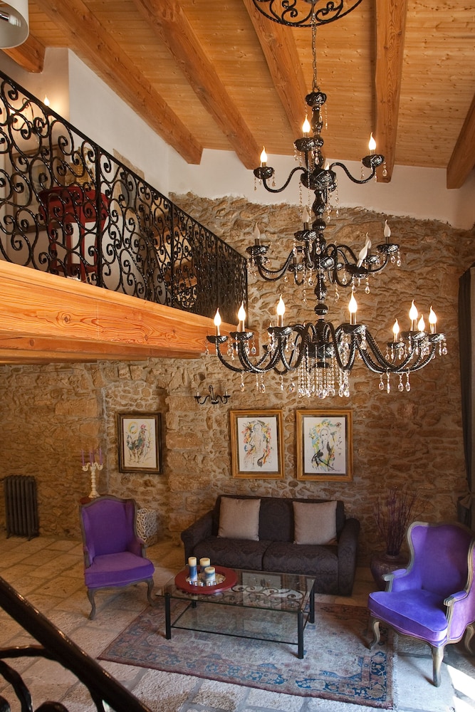 Borgo Degli Angeli 31/50