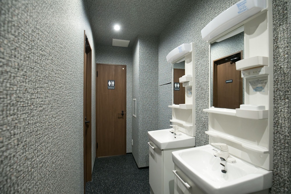 Hotel Mikado 65/67