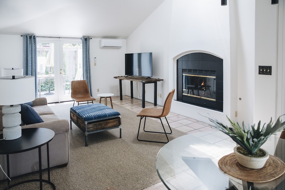 Cottage Inn & Spa 38/72