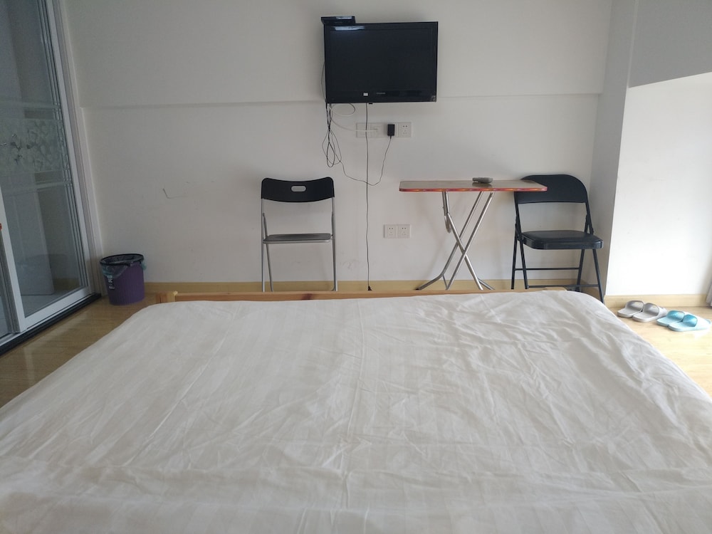 Yunzu Aparthotel (Huanlegu Branch) 21/48