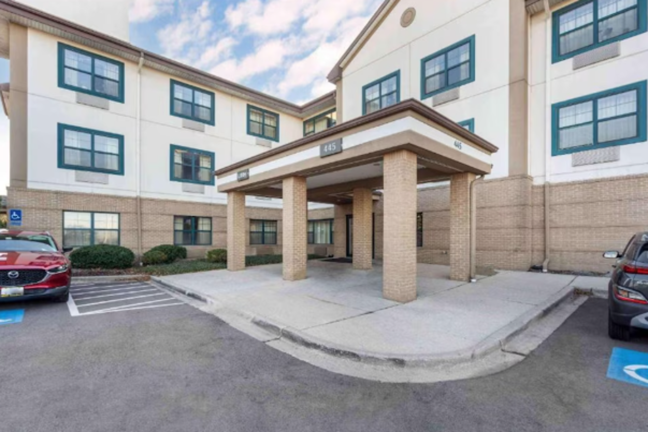 Motel6 Corporate Extended Stay Chicago Lisle IL 7/10