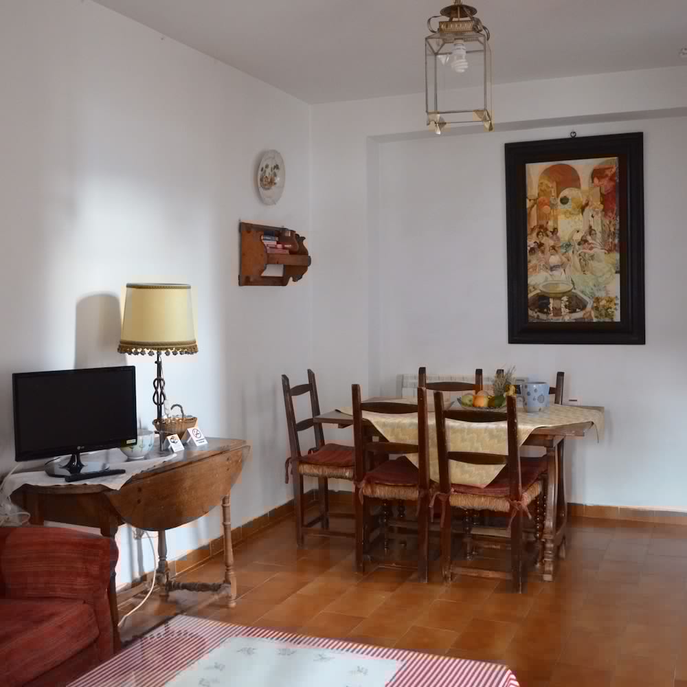 Hotel Santa Isabel La Real 46/66