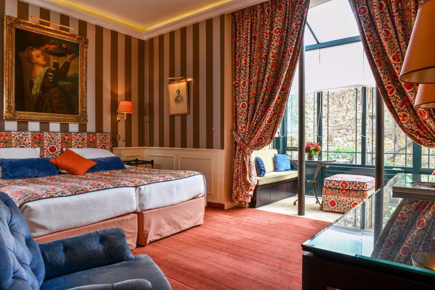 Room, Terrace