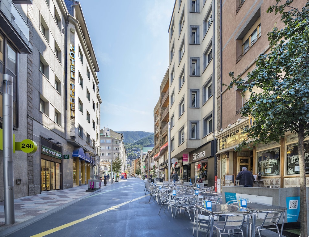 Hotel Tudel 34/46