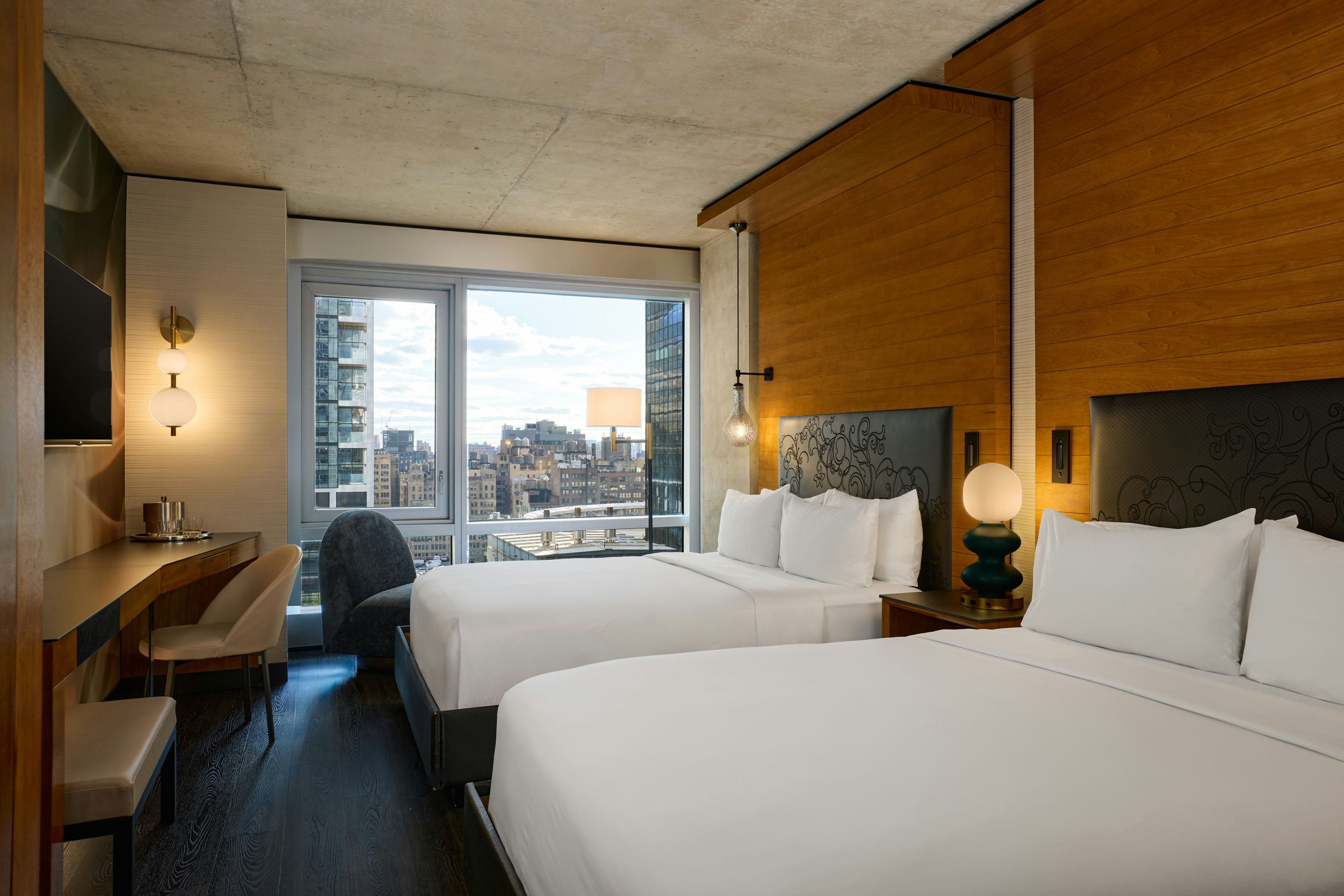 room, 2 queen beds