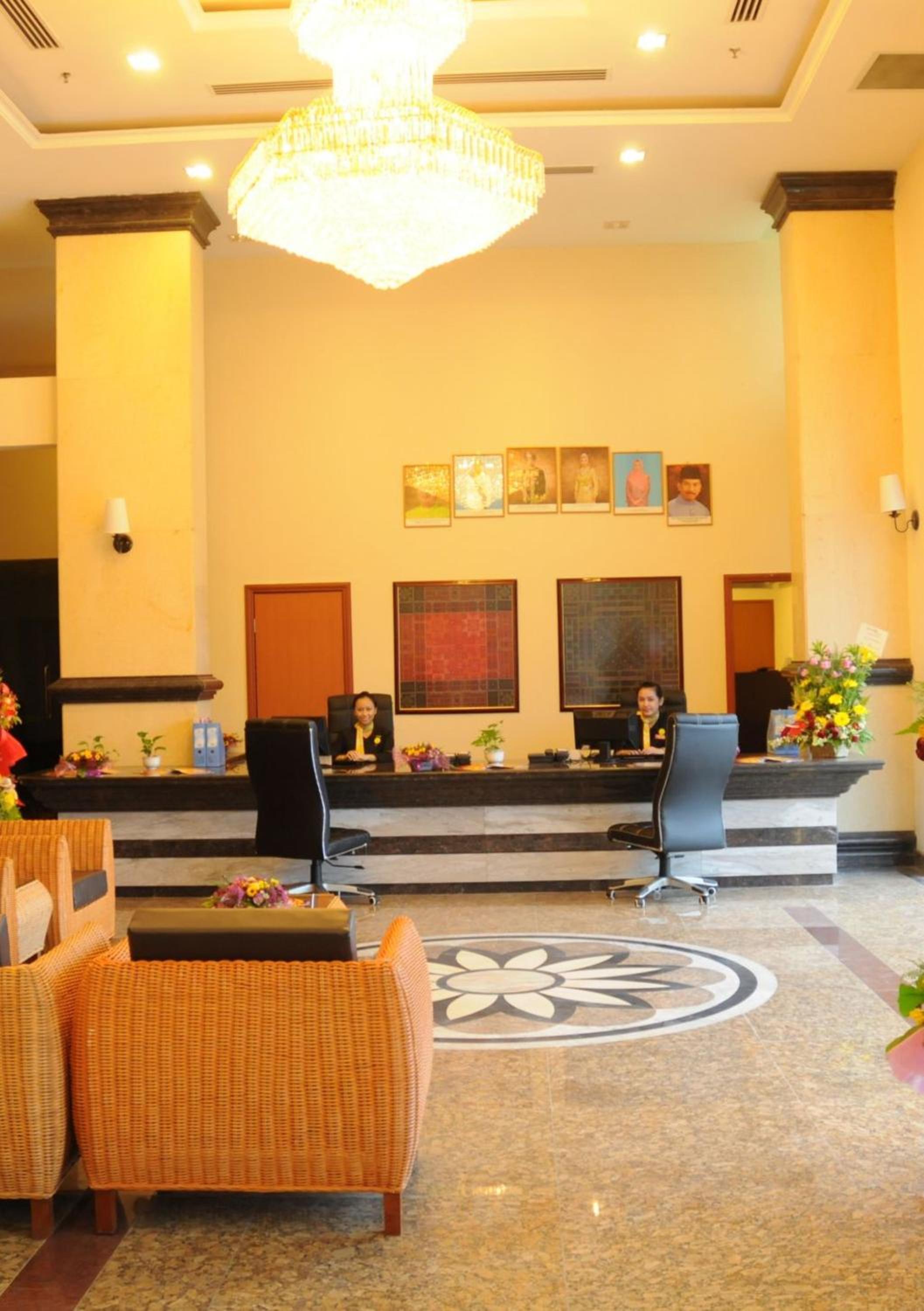 Tang Dynasty Bay Hotel 40/57