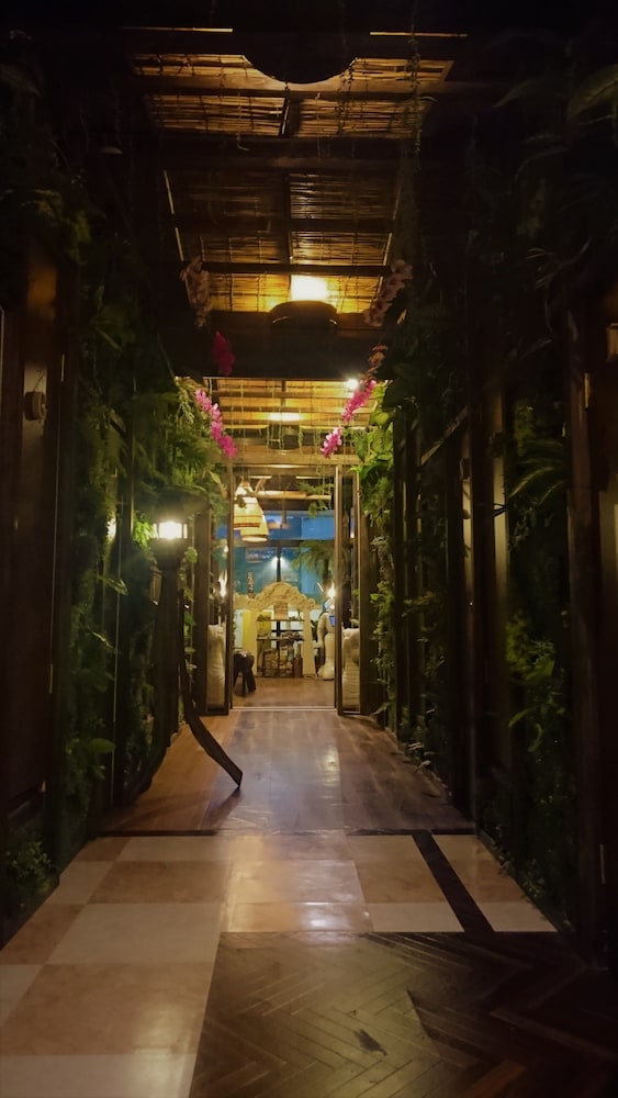 Lohas Villa - Hostel 42/44