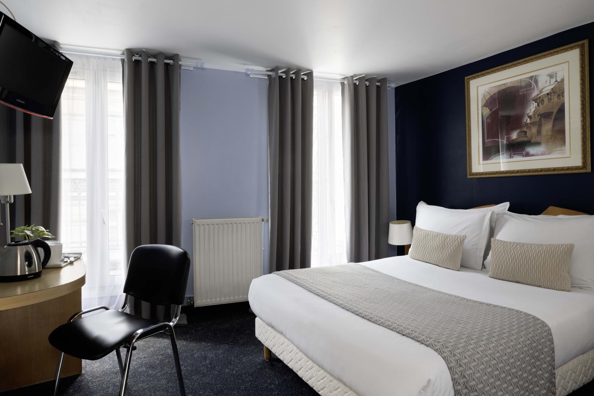 Classic, Double Bed, Coral View