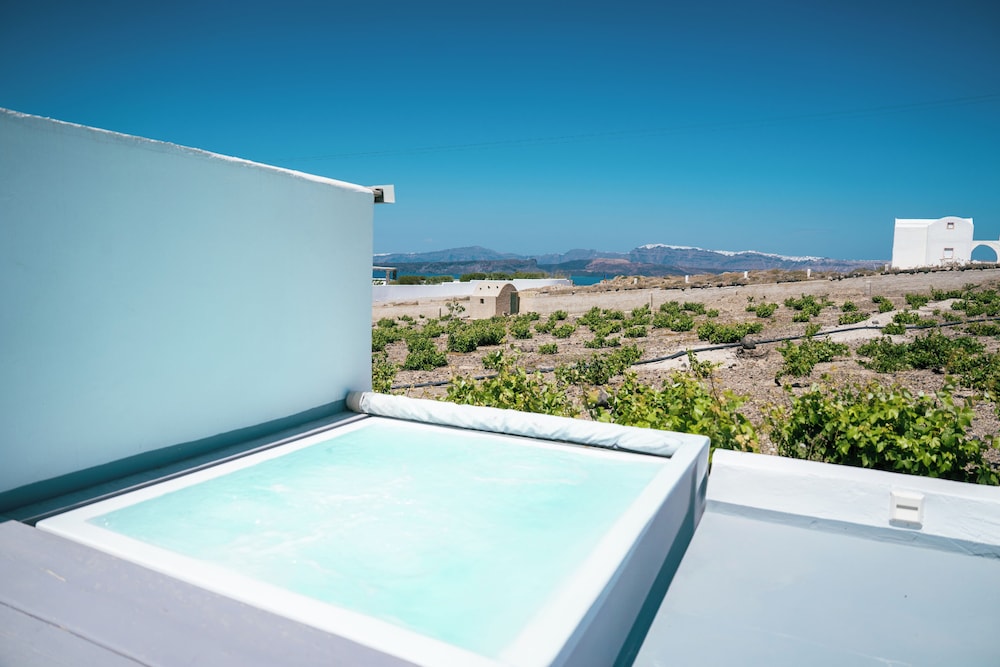 Serenita Luxury Suites 40/71
