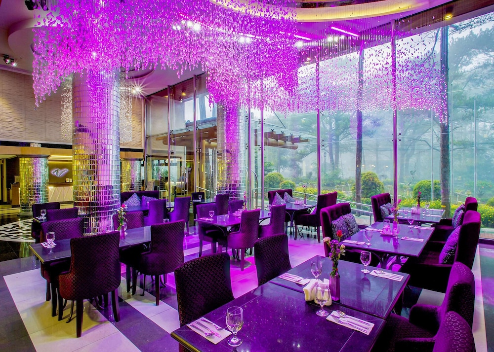 Le Monet Hotel 39/52