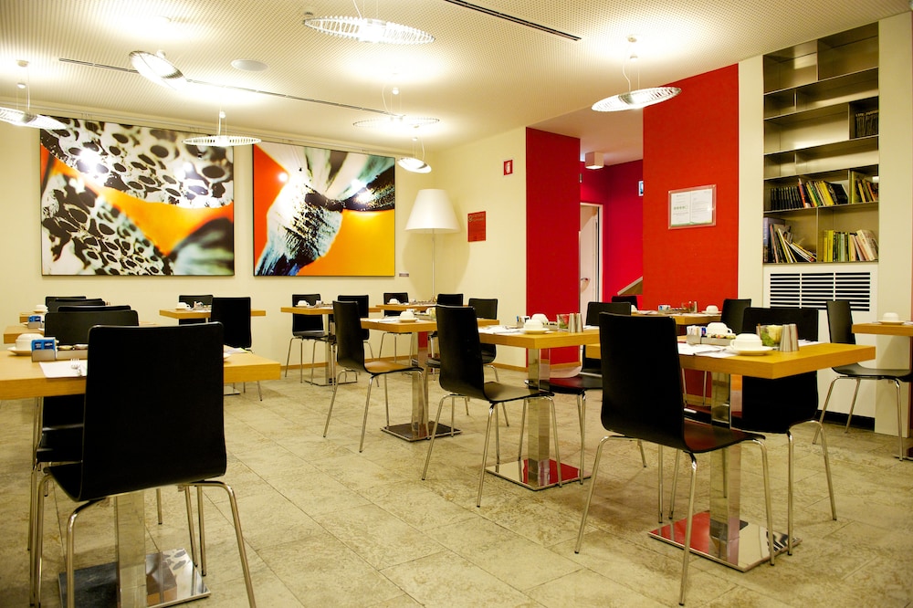 MERCURE MILANO SOLARI 59/75