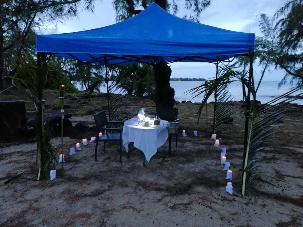 Eden Villa 11/41