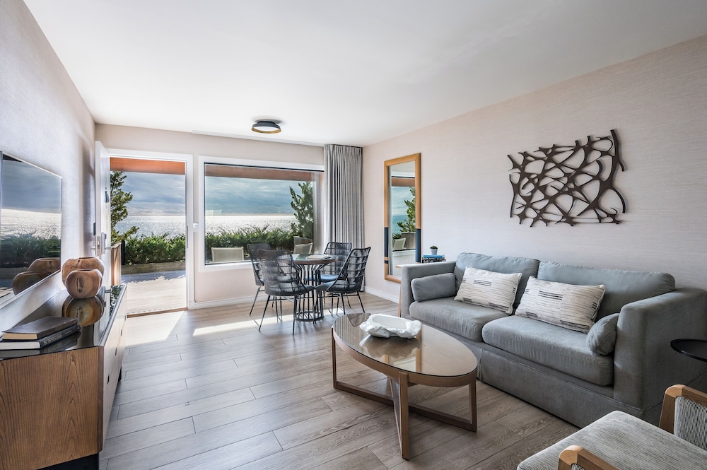 Gurneys Montauk Resort and Seawater Spa 57/78